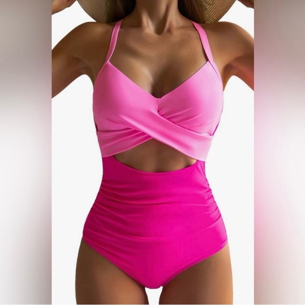 NWT Eomenie Large Swimsuit